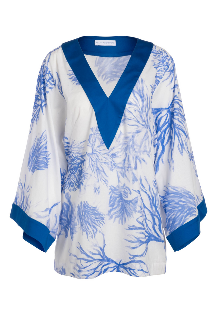Gena Toile de Reef cotton V-neck tunic with blue silk trim along the neckline and sleeves