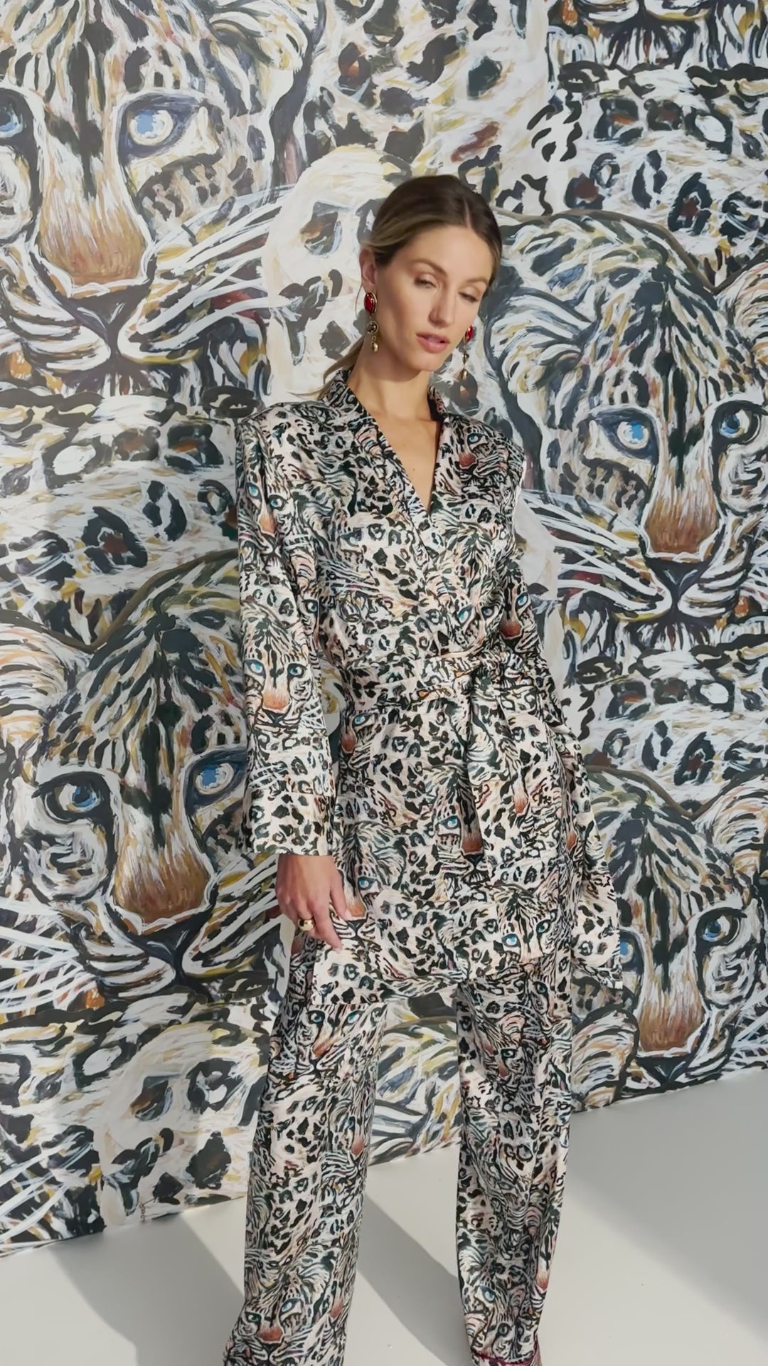 Margaux Silk Kimono in Snow Leopard