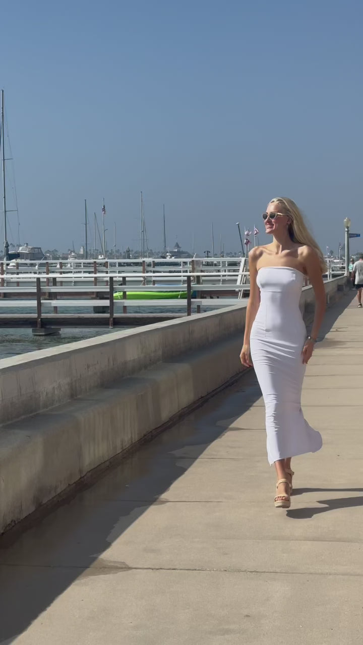 Baja Dress in White