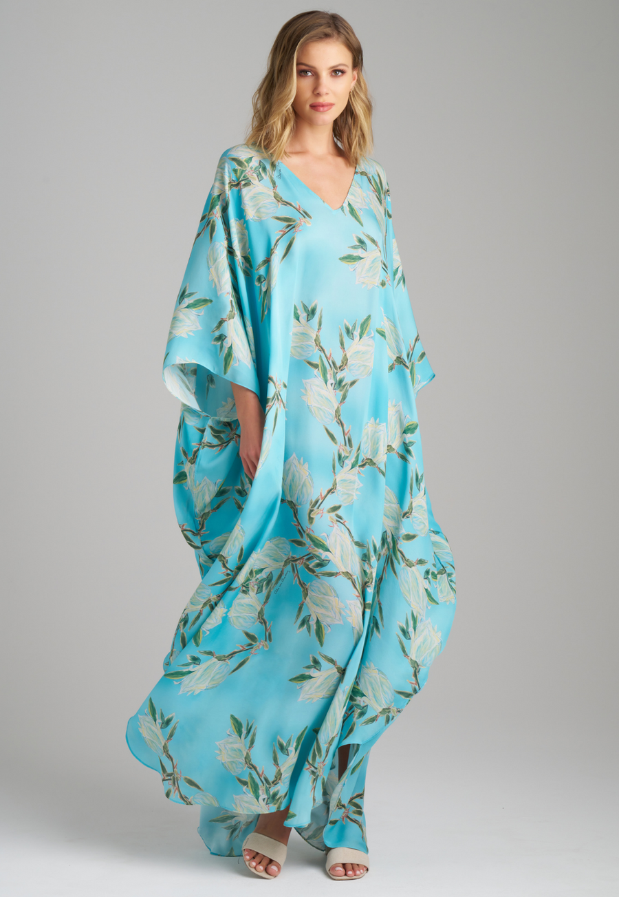Alma Silk Kaftan in Blooming Yucca