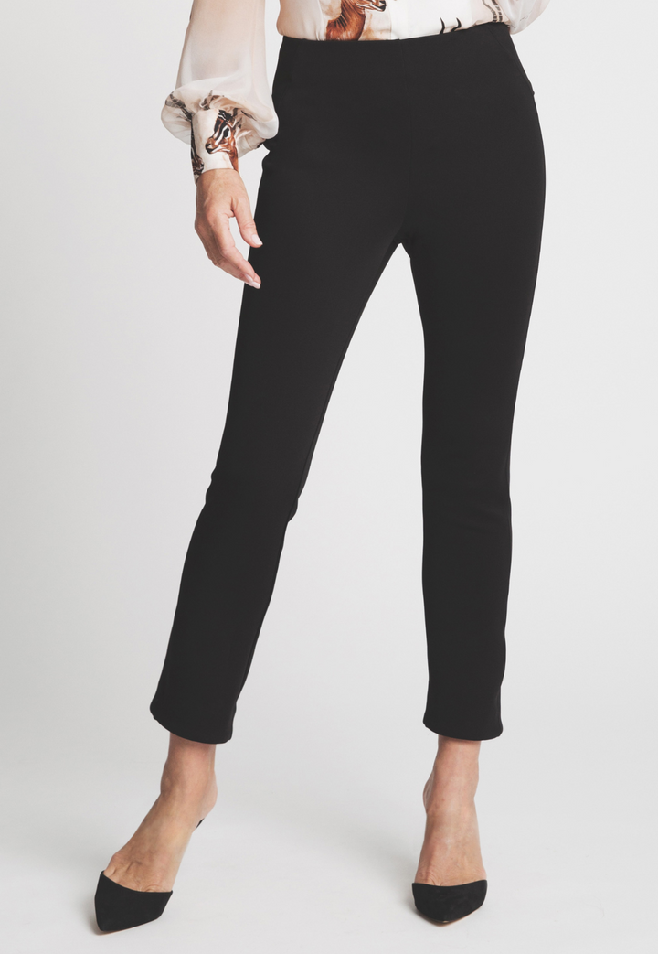 Woman wearing stretch straight leg capri pant by Ala von Auersperg